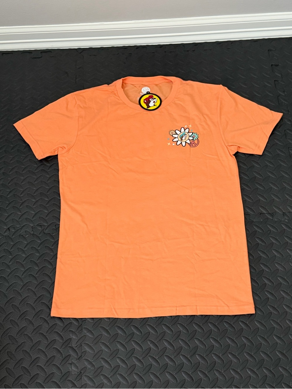 NWT - Buc-ee’s Orange Short-Sleeve Graphic Tee